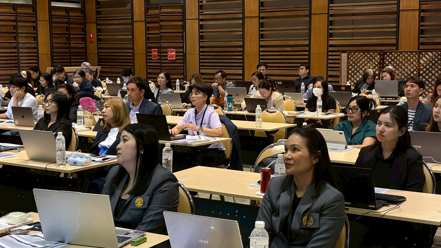 โครงการอบรมเจาะลึกเทคนิคการเขียนหนังสือโต้ตอบและรายงานการประชุม ยุค AI รุ่นที่ 1 รูปที่ 87