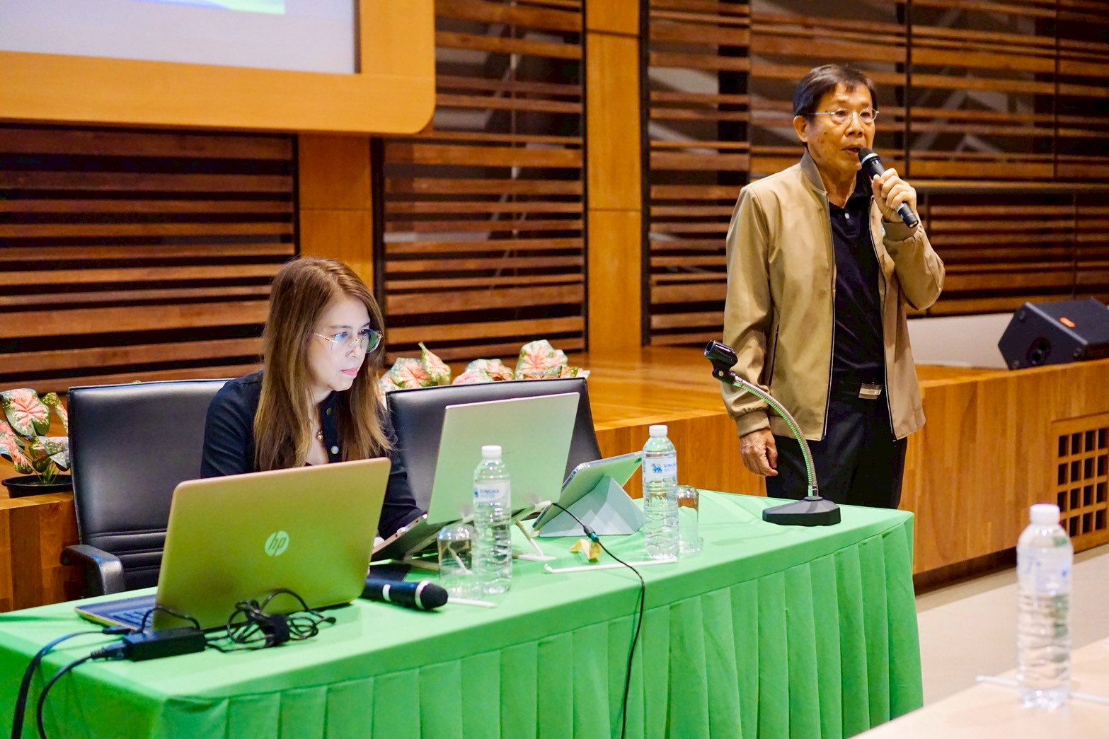โครงการอบรมเจาะลึกเทคนิคการเขียนหนังสือโต้ตอบและรายงานการประชุม ยุค AI รุ่นที่ 2 รูปที่ 151