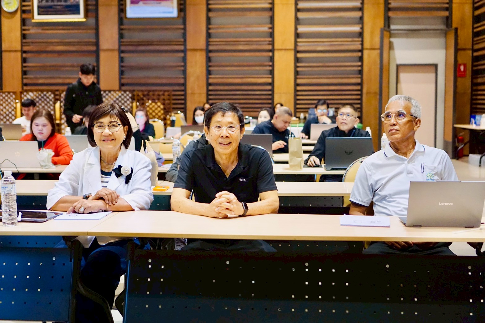 โครงการอบรมเจาะลึกเทคนิคการเขียนหนังสือโต้ตอบและรายงานการประชุม ยุค AI รุ่นที่ 2 รูปที่ 29