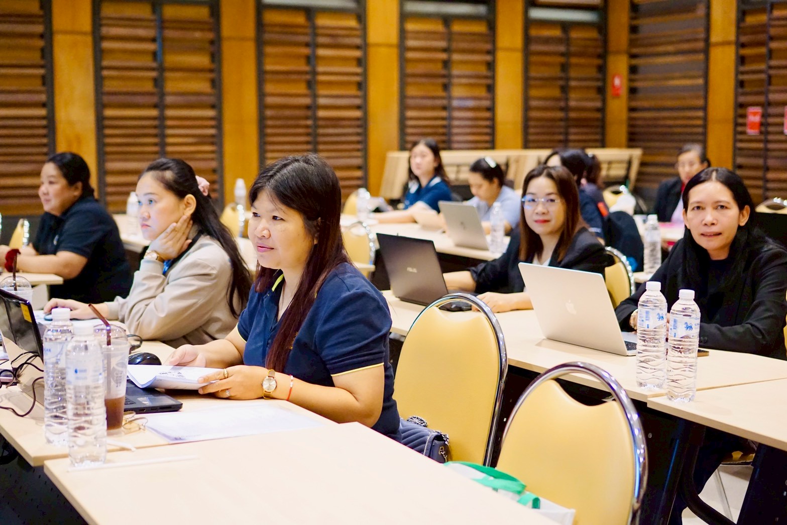 โครงการอบรมเจาะลึกเทคนิคการเขียนหนังสือโต้ตอบและรายงานการประชุม ยุค AI รุ่นที่ 2 รูปที่ 45