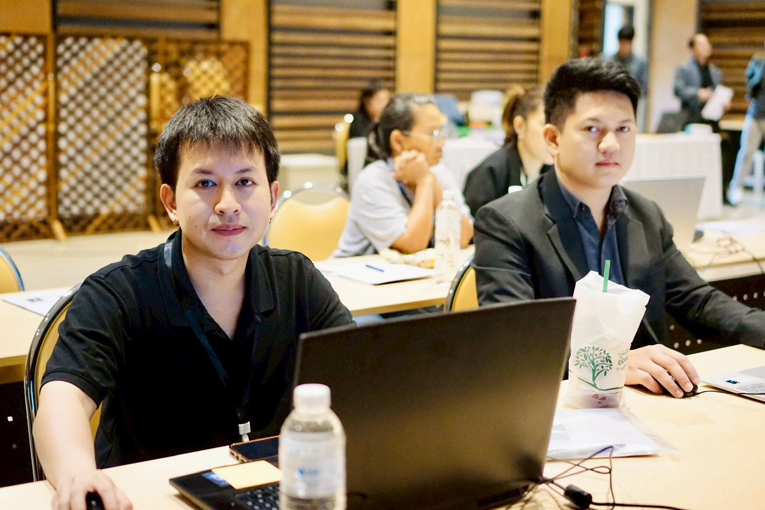 โครงการอบรมเจาะลึกเทคนิคการเขียนหนังสือโต้ตอบและรายงานการประชุม ยุค AI รุ่นที่ 2 รูปที่ 98
