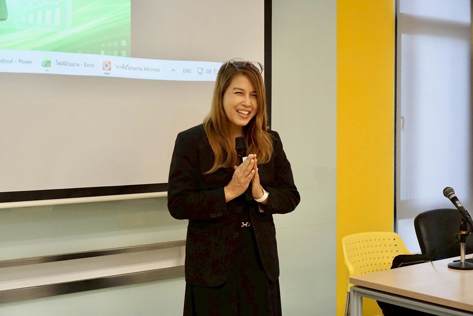 โครงการอบรมการใช้โปรแกรม Microsoft Excel เพื่อเพิ่มประสิทธิภาพการปฏิบัติงานสหกรณ์ รุ่นที่ 3 รูปที่ 24