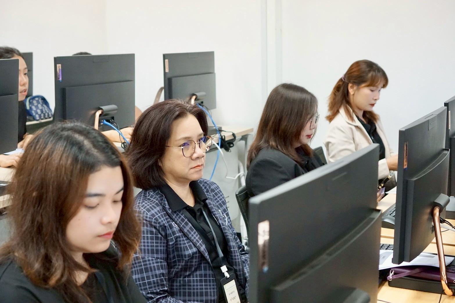 โครงการอบรมการใช้โปรแกรม Microsoft Excel เพื่อเพิ่มประสิทธิภาพการปฏิบัติงานสหกรณ์ รุ่นที่ 3 รูปที่ 38